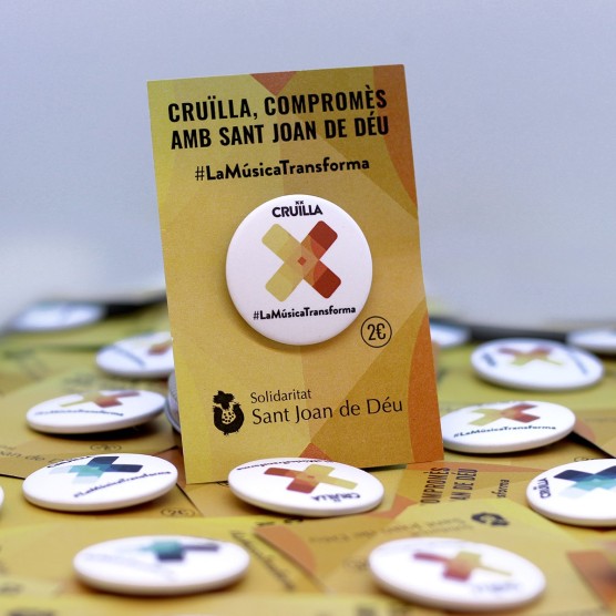 Xapa solidària personalitzada | Regals solidaris per empreses