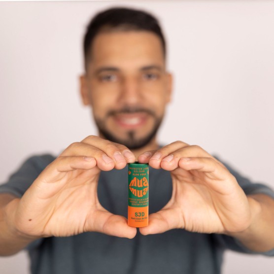 MUA MUA Protector labial solidario · Pack 24
